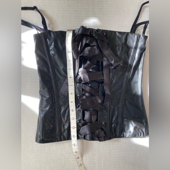 NWT Vintage D & G Dolce & Gabbana Black Bustier Top Size 40 - Picture 15 of 16